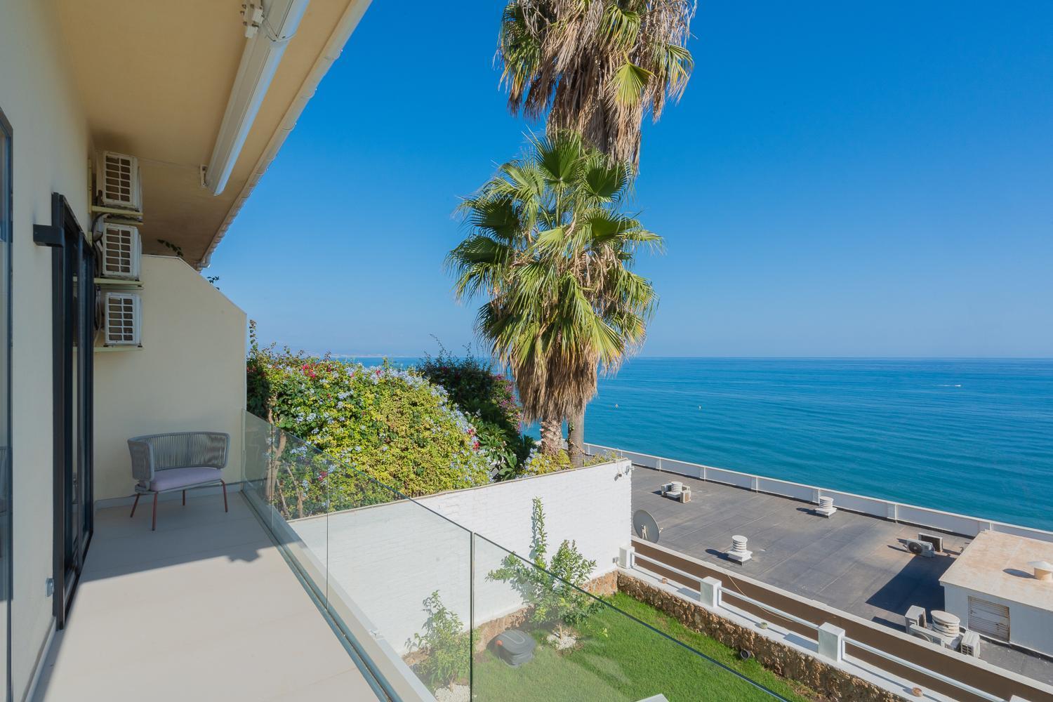 Private 250Sqm Garden Duplex, Jacuzzi, Cinema, Sea View Escape Torremolinos Exterior foto