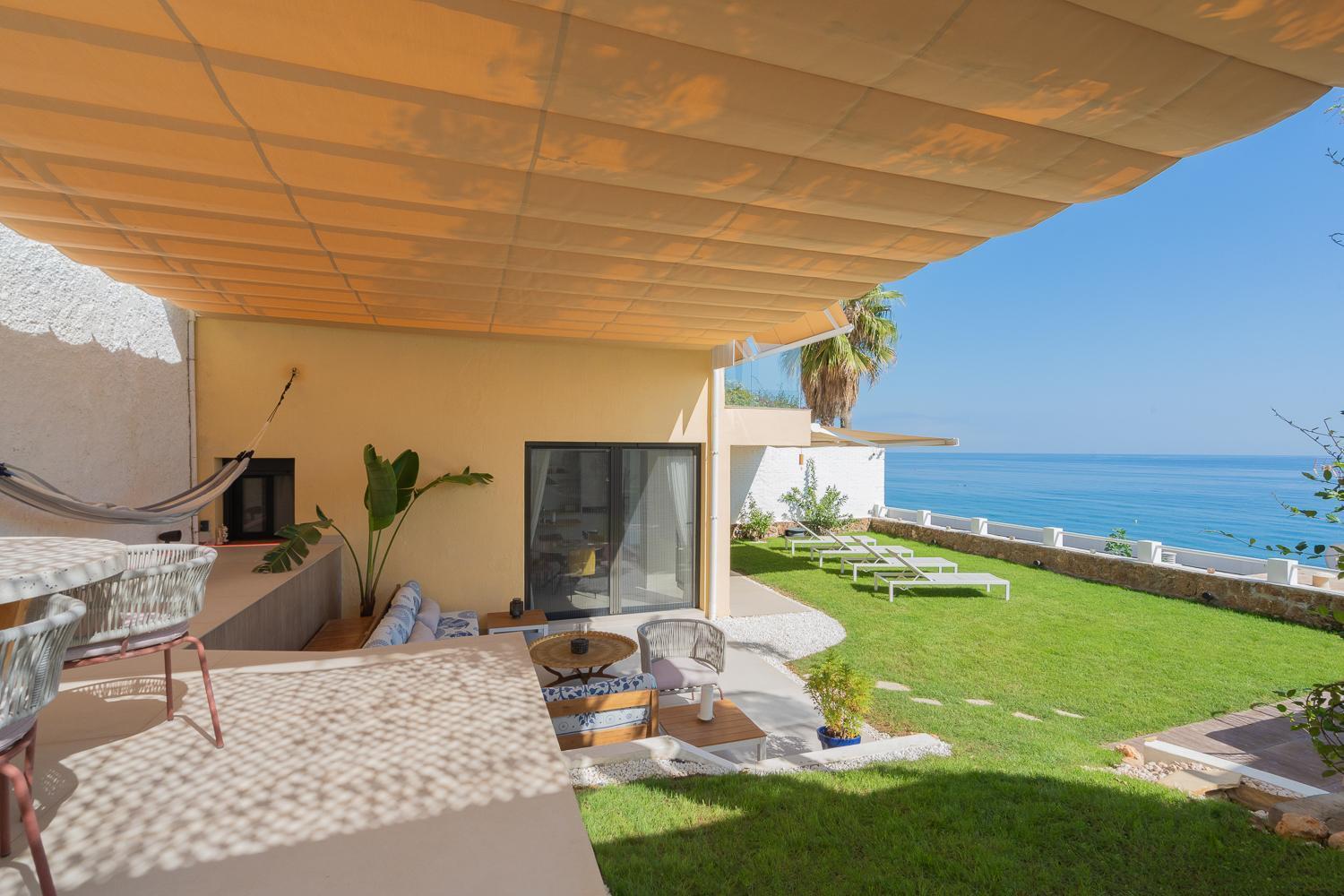 Private 250Sqm Garden Duplex, Jacuzzi, Cinema, Sea View Escape Torremolinos Exterior foto
