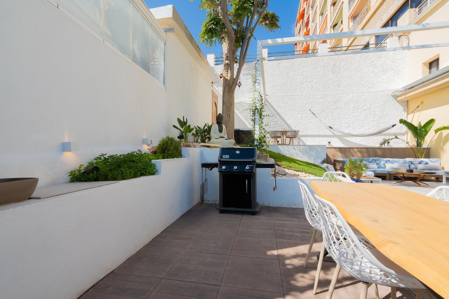 Private 250Sqm Garden Duplex, Jacuzzi, Cinema, Sea View Escape Torremolinos Exterior foto