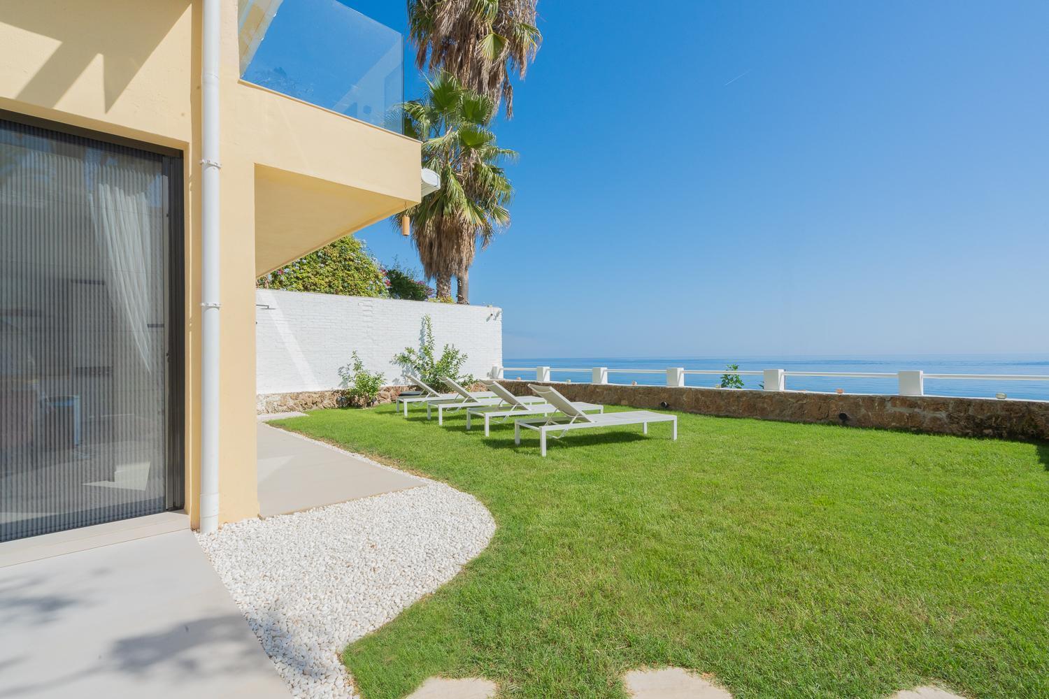 Private 250Sqm Garden Duplex, Jacuzzi, Cinema, Sea View Escape Torremolinos Exterior foto