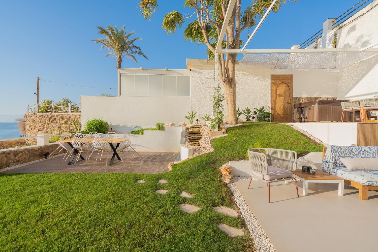 Private 250Sqm Garden Duplex, Jacuzzi, Cinema, Sea View Escape Torremolinos Exterior foto