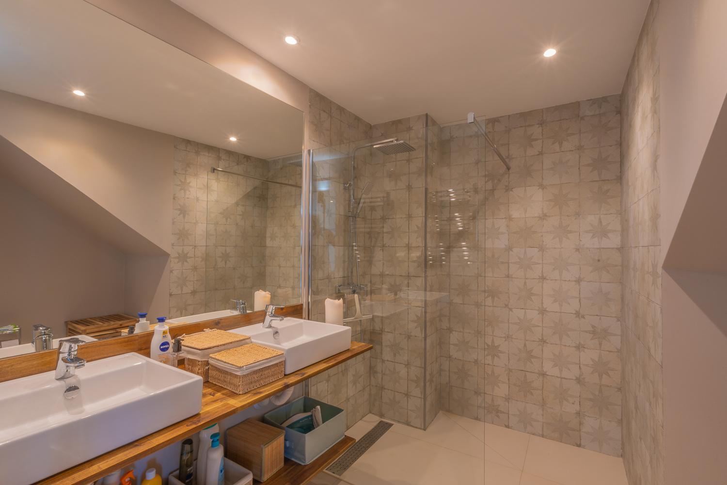 Private 250Sqm Garden Duplex, Jacuzzi, Cinema, Sea View Escape Torremolinos Exterior foto