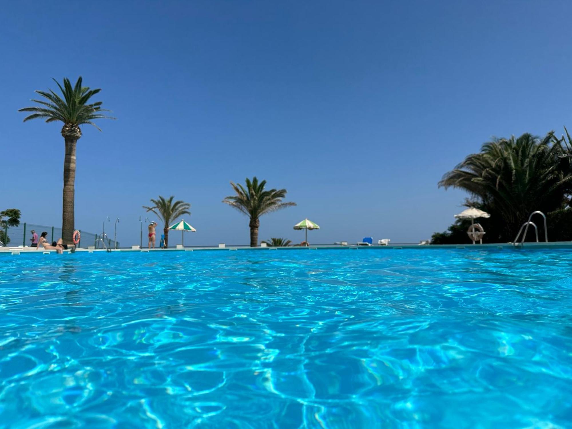 Private 250Sqm Garden Duplex, Jacuzzi, Cinema, Sea View Escape Torremolinos Exterior foto
